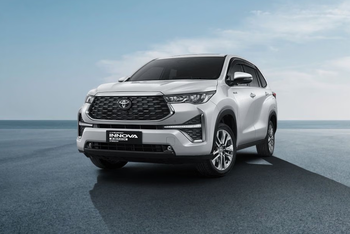 Rental Mobil Toyota Inova Zenix